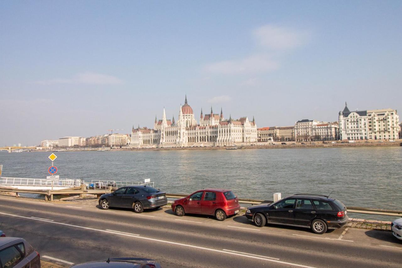The River Budapest Eksteriør billede